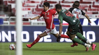 Στο -3 από την Πόρτο η Μπενφίκα