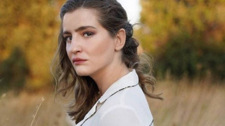 Άγριες Μέλισσες: Η Λενιώ προκάλεσε…χαμό με το μαγιό της!