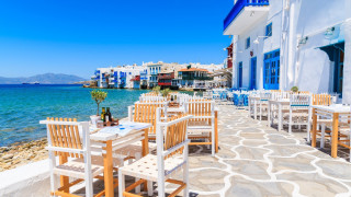 Σε ισχύ από σήμερα το μίνι Lockdown σε Χαλκιδική και Μύκονο