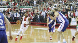 Γκρέμισε από την κορυφή την Εφές η Καρσίγιακα