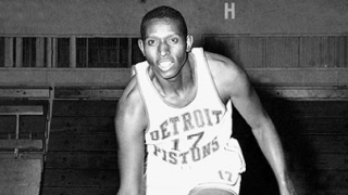 Απεβίωσε ο πρώτος μαύρος μπασκετμπολίστας του ΝΒΑ, Ερλ Λόιντ