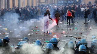 H αιματηρή κάθοδος των οπαδών της Φέγενορντ στη Ρώμη σε εικόνες! (photo-gallery)