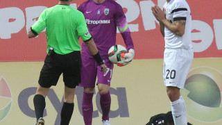 Αντί για σοβαρές θεσμικές  παρεμβάσεις, η γελοιότητα