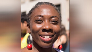 Γαλλία: Ακροδεξιό περιοδικό αναπαριστά μαύρη βουλευτή ως σκλάβο