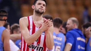 Ολυμπιακός: Αμφίβολος ο Παπανικολάου - Υπολογίζεται ο Βεζένκοφ