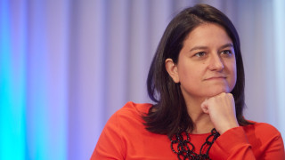 Άρθρο της Γεωργίας Γεωργίου: Η αφερέγγυος Υπουργός Παιδείας