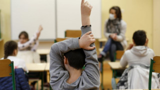 Η ΕΥΑΘ μοιράζει 5.000 μάσκες σε μαθητές της Θεσσαλονίκης
