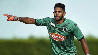 Ντεμπό: «Κίνηση χαμηλού ρίσκου για τον Άρη ο Μπουσέ»