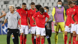 «Αετοί χωρίς δικαιολογία» και «εκατομμύρια για πέταμα»