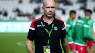 Τρελαμένος ο Μπεργκ: «Γιατί δεν έγινε χρήση VAR στο πέναλτι του Ολυμπιακού;»