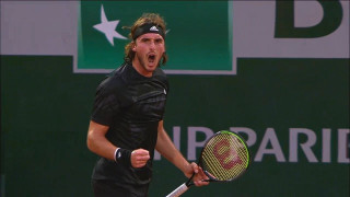 Με το δεξί στο Roland Garros ο Τσιτσιπάς