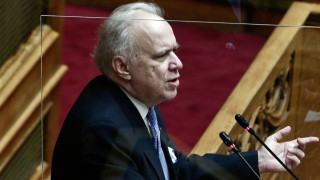 Κατρούγκαλος για Χρυσή Αυγή: «Να αντιμετωπίσουμε το αυγό του φιδιού»