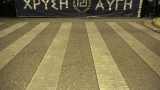 Πορεία μελών της Χρυσής Αυγής στη Θεσσαλονίκη