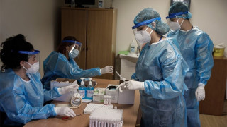 Κορωνοϊός: Στα 453 τα νέα κρούσματα - 13 θάνατοι το τελευταίο 24ωρο
