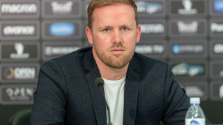 Ανοίγει ξανά τα χαρτιά του ο Ρέμπε