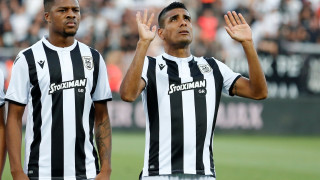 Ρέμπε: «Δύσκολο να μεταπείσουμε τον Άκπομ, άδικο να λέμε για τον Μάτος»