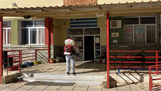 Απολυμάνσεις σε σχολεία στα Κουφάλια  και το Αδενδρο