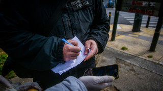 SMS-Μ’ αυτό τον αριθμό θα πηγαίνουν οι γονείς τα παιδιά στο σχολείο