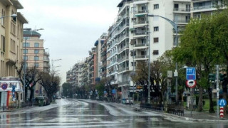 Θεσσαλονίκη: Ολοταχώς προς απαγόρευση κυκλοφορίας μετά τις 21:00!