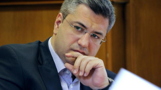 Τζιτζικώστας: «Σχέδιο διάσωσης της οικονομίας  τώρα, πριν να είναι αργά...»