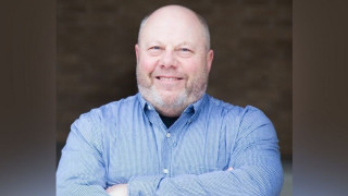 Εκλογές ΗΠΑ: Εξελέγη βουλευτής έναν μήνα μετά… τον θάνατό του από κορωνοϊό