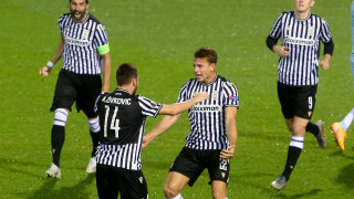 Τρομερό σχόλιο: «Σκ..ά. Πόσο εύκολα είναι τα γκολ»