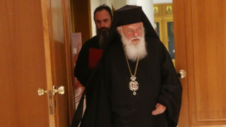 Σε καραντίνα ο Αρχιεπίσκοπος Ιερώνυμος και η Ιερά Σύνοδος!