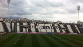 «Μήνυμα»  η άδεια Τούμπα 