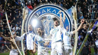 Πήραν… φωτιά τα social media