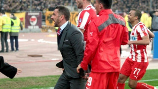 Οπαδός της ΑΕΚ μηνύει Περέιρα, Κασάμι