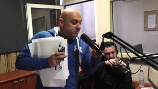 Ραπτόπουλος, Κόκκινος τα χώνουν στον Άρη και ετοιμάζονται για το «Άκου τι είπαν»