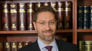 Να μη «χάσουμε την «μπάλα» και στην οικονομία