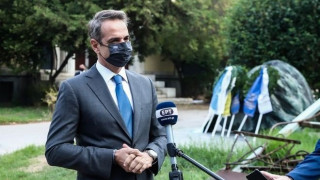 Μητσοτάκης, Τσίπρας και Βαρουφάκης για την επέτειο του Πολυτεχνείου