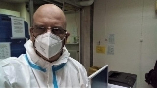 Τρεις θάνατοι γιατρών στη μάχη με τον κορωνοϊό - Σοκάρει η ανάρτηση συναδέλφου