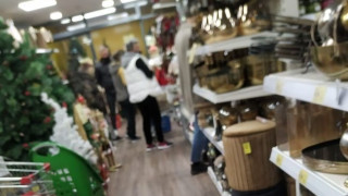 Κατερίνη: Ανοιχτά εμπορικά καταστήματα παρά το lockdown