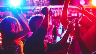 Μπουζουκτσίδικο στην Λάρισα έκανε χθες πρωτοχρονιάτικο πάρτι