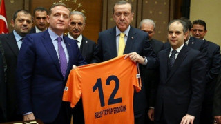 Ποδόσφαιρο, ρατσισμός, πολιτική και οι τεταμένες σχέσεις Γαλλίας-Τουρκίας