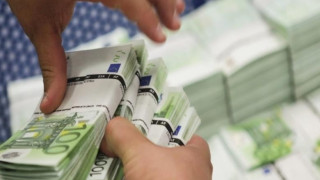 Προϋπολογισμός 2023: Μειώνεται το χρέος - Μέτρα στήριξης 5,2 δις. ευρώ