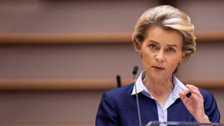 Πρόεδρος Κομισιόν: «Έρευνα για πιθανά εγκλήματα πολέμου στην Ουκρανία»