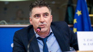 Ζαγοράκης: «Ένα μαύρο, κατάμαυρο, ξημέρωμα»