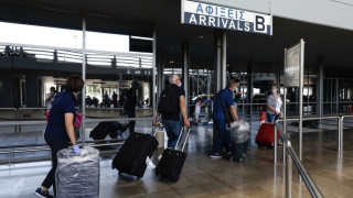 Κορωνοϊός-Αυστηροποιούνται τα μέτρα για όσους έρχοται από Μ. Βρετανία!