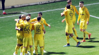 Δείχνει ανθεκτικότητα ο Άρης, ικανός να... σπάσει την τριάδα των ισχυρών