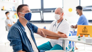 «Ισως μέχρι το καλοκαίρι να έχουμε το απαιτούμενο ποσοστό για ανοσία της αγέλης»