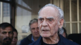 Εξώδικο Τσοχατζόπουλου στην ξαδέρφη του: «Με προσεγγίζατε ερωτικά και χυδαία»