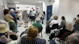 Τέλος οι πληρωμές με μετρητά στις Εφορίες