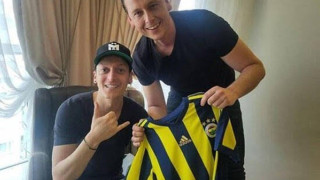 Ατζούν: Ο ρόλος του στη «βόμβα» με… Οζίλ!