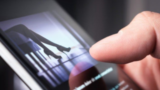 Κίνα: Φτιάχνουν συσκευή που «διαβάζει τη σκέψη» και θα καταλαβαίνει πότε βλέπουμε πορνό