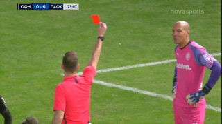 Η σωστή αποβολή του Βάτερμαν για την ανατροπή εκτός περιοχής του Τζόλη