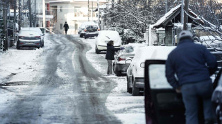 Θεσσαλονίκη: Χιονίζει σε Χορτιάτη, Ασβεστοχώρι και Φίλυρο