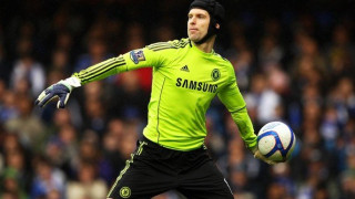 Επιμένει για Τσεχ η Άρσεναλ